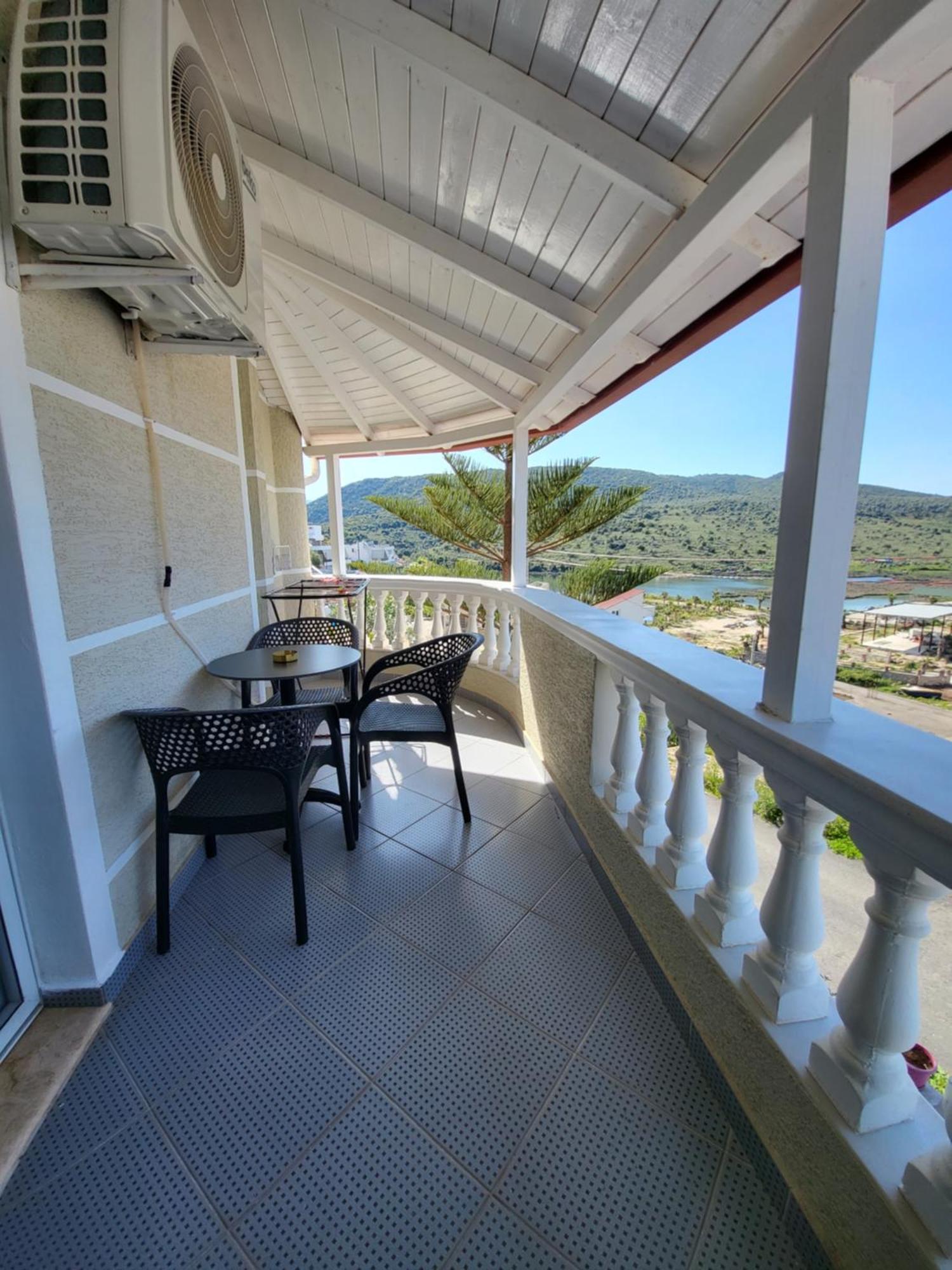 Villa Sarti كساميل الغرفة الصورة