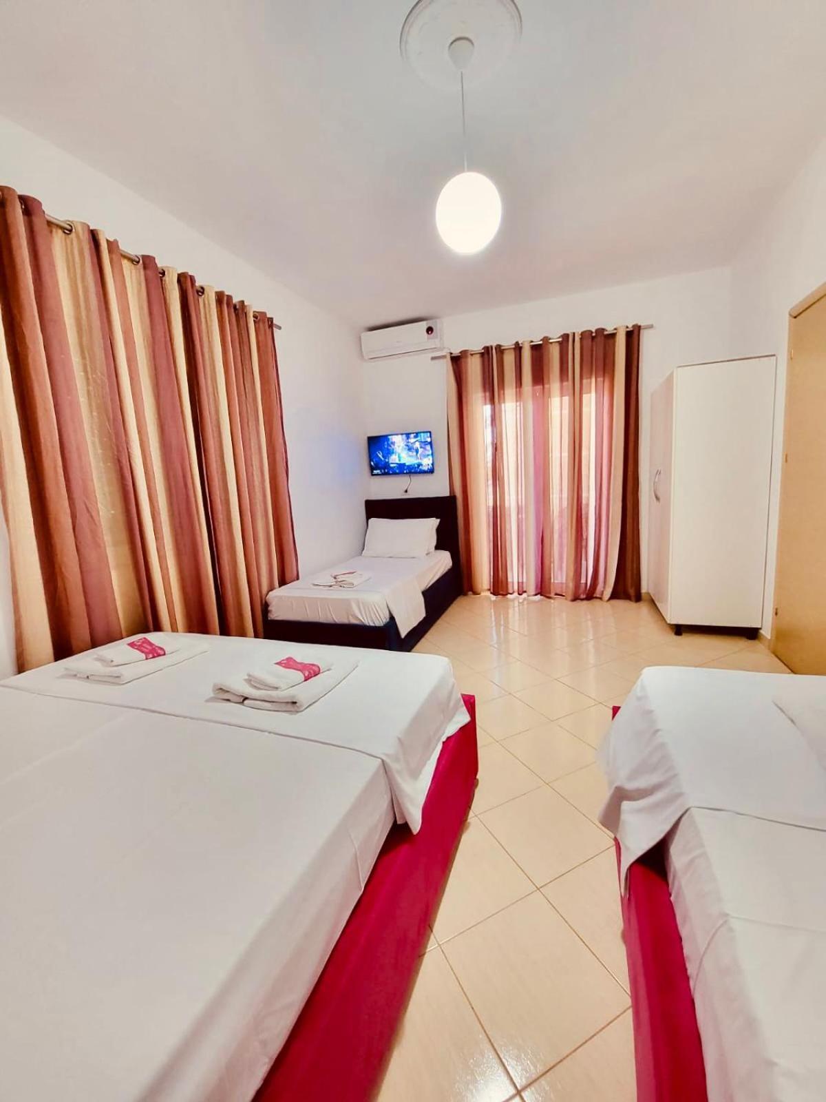 Villa Sarti كساميل المظهر الخارجي الصورة